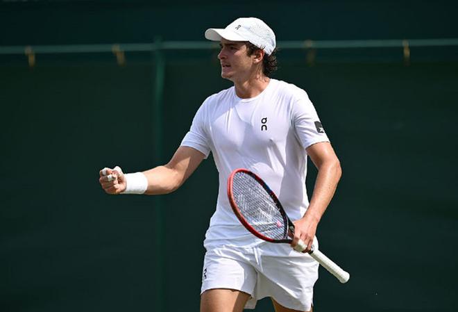 还为他在巴 还为他在巴