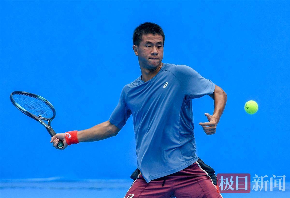 硬得像墙 硬得像墙