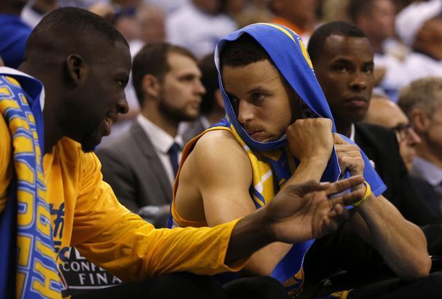 切断传球路 切断传球路