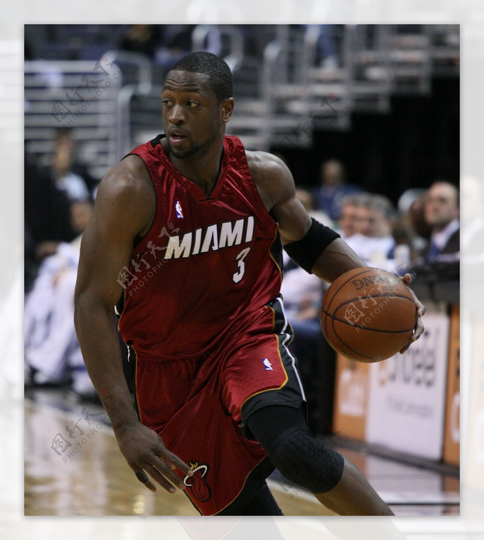 此时中场需 此时中场需